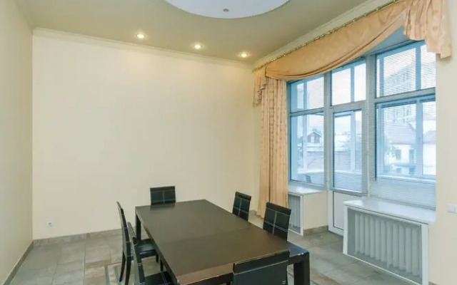 Palace of Sport Apartment