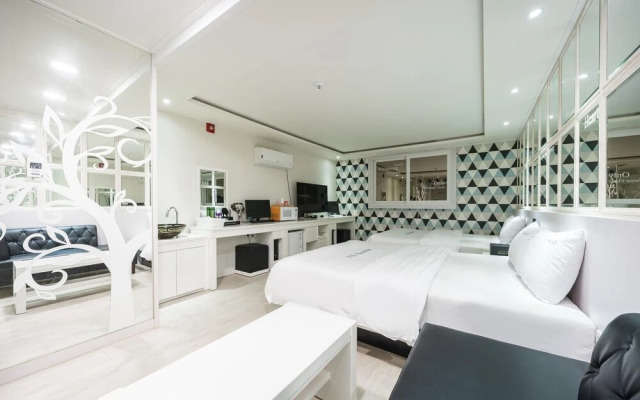 Seongju Haneul Punggyeong Motel