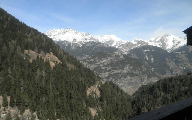 Lou Services Apartment VT433 LSI 001