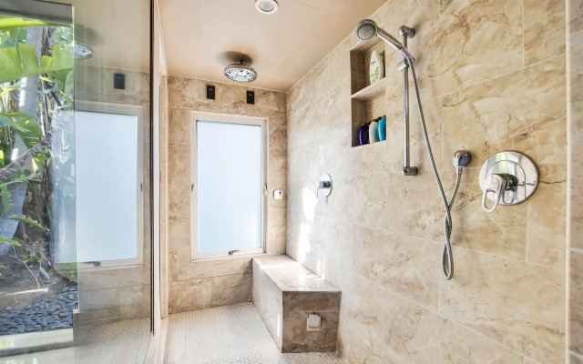 Edwin by Avantstay Hollywood Hills Luxury + Pool