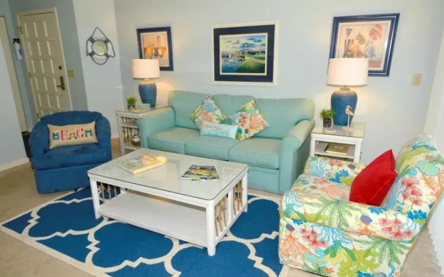 Lighthouse Tennis 2413 by RedAwning