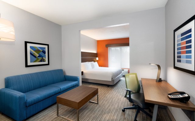 Holiday Inn Express Hotel & Suites Tell City, an IHG Hotel