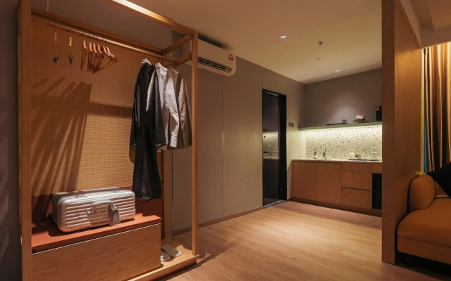 Shō Hotel BreakX