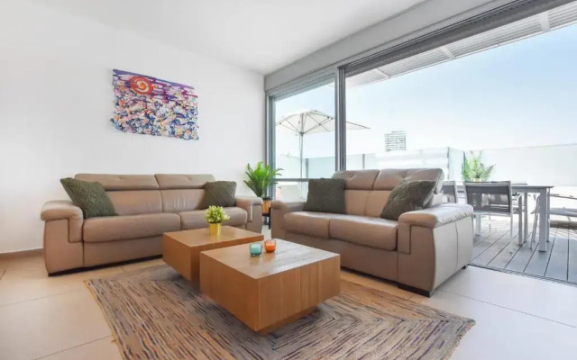 Airy 3BR Duplex Penthouse in Bograshov 71 by HolyGuest