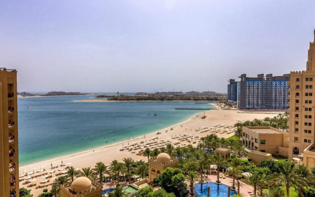 Palm Jumeirah North/South Residence
