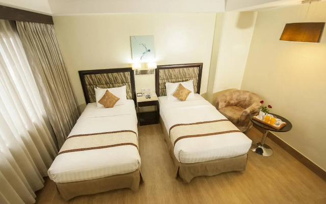 Diamond Suites and Residences