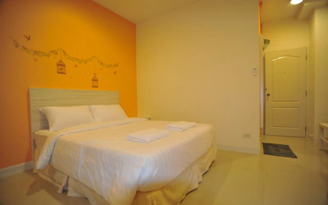 The Garden Living – Guest Rooms – Bangkok