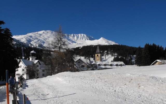 Hotel Stätzerhorn