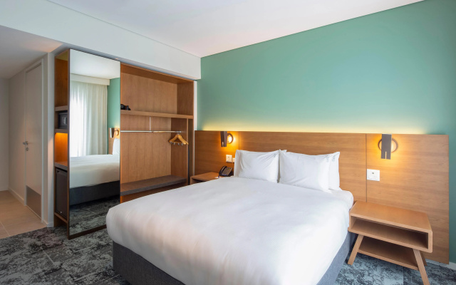 Holiday Inn Express & Suites Queenstown by IHG