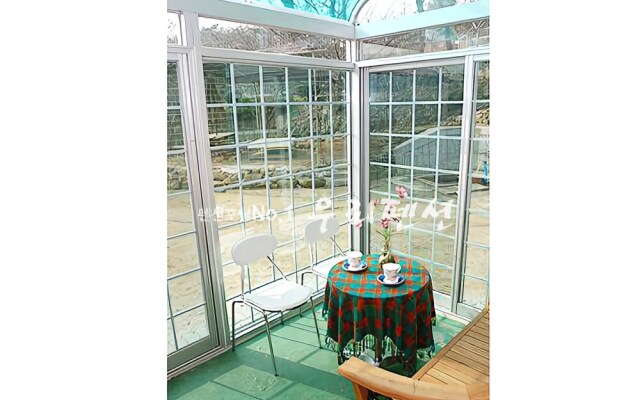 Ganghwa Flower Garden Pension