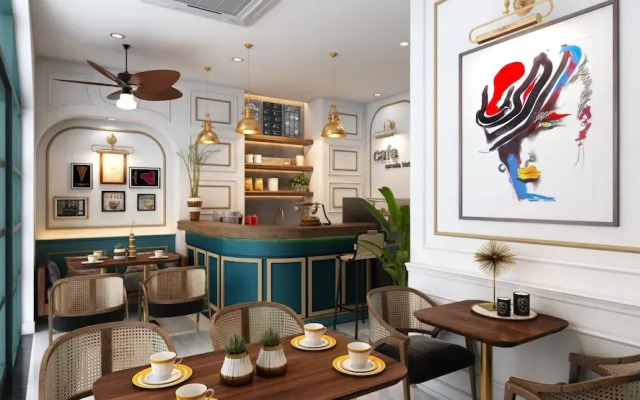 Marina Seaside Boutique Hotel