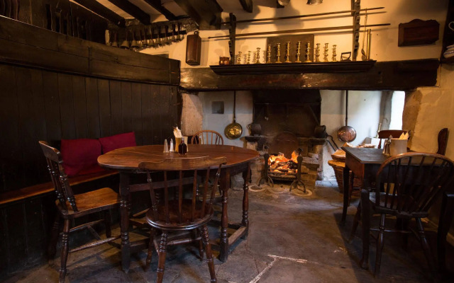 The Fleece Inn