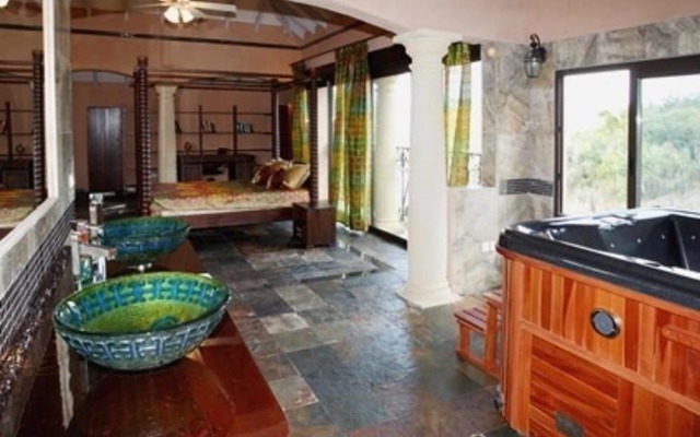 Apartment With 4 Bedrooms in Philipsburg, With Wonderful sea View, Pool Access, Furnished Terrace