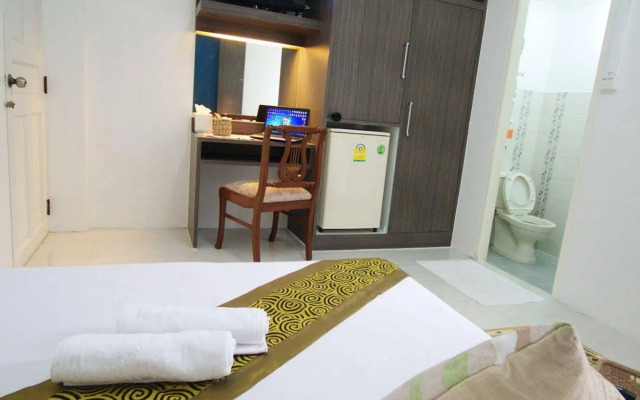Riski Residence Bangkok-noi (Wasit Apartment)