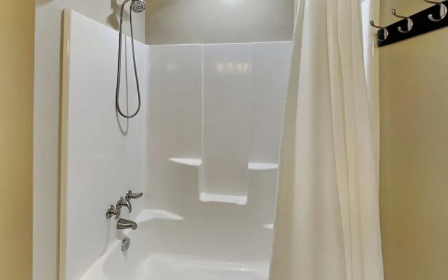 Sabaidii Guesthouse A & B
