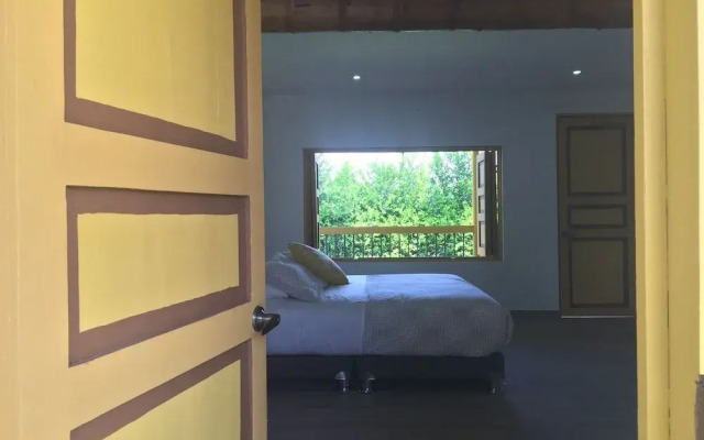 Alicia Adorada Casa de Huespedes