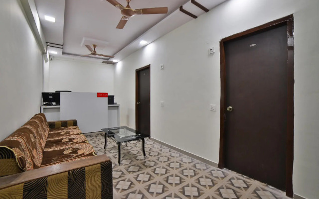 OYO 28070 Welcome Hotel And Guest House