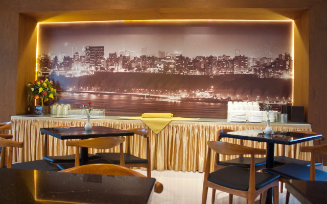 Habitat Hotel