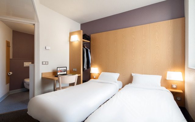 B&B HOTEL Reims Centre Gare