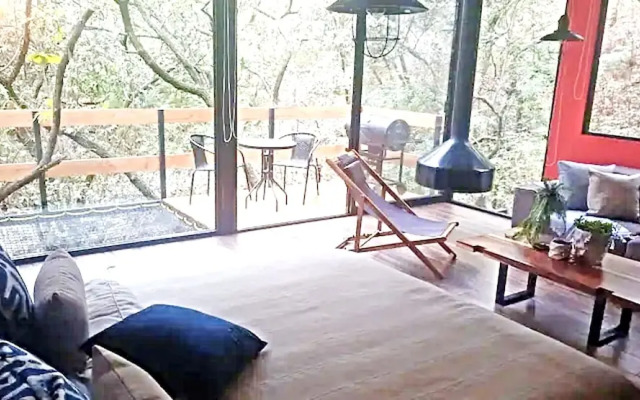Loft Tree House 1 by Kivoya
