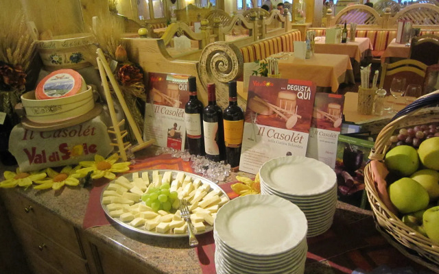 Tevini Dolomites Charming Hotel