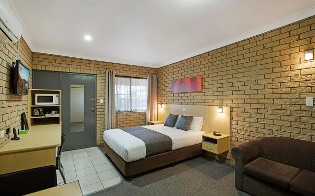 Sunray Motor Inn