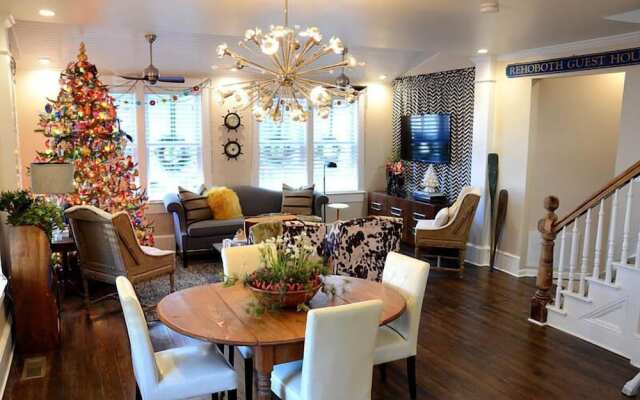 Rehoboth Guest House - Adults only