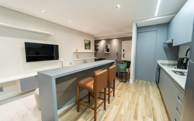 The Spot One By Xtay