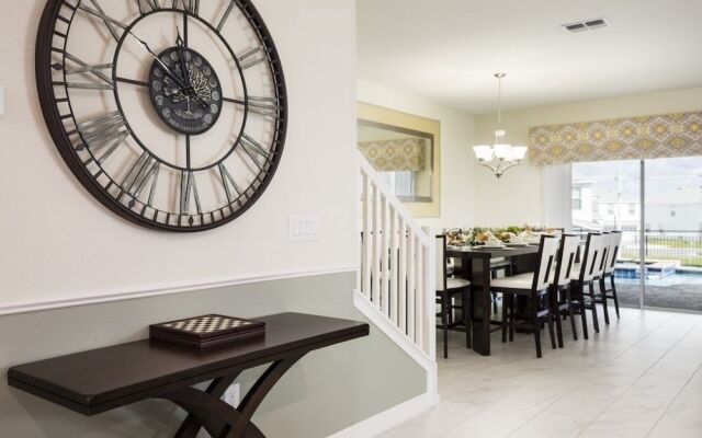 Champions Gate-9048sltstdjil 8 Bedroom Home