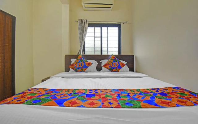 Fabhotel Shree Sai Inn