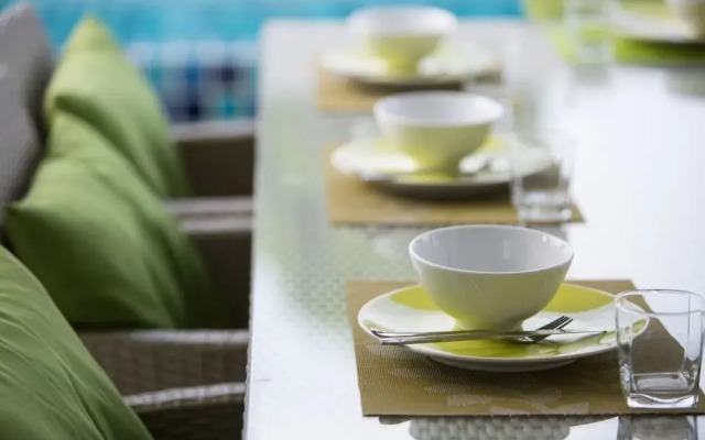 Beachside villa Mojito