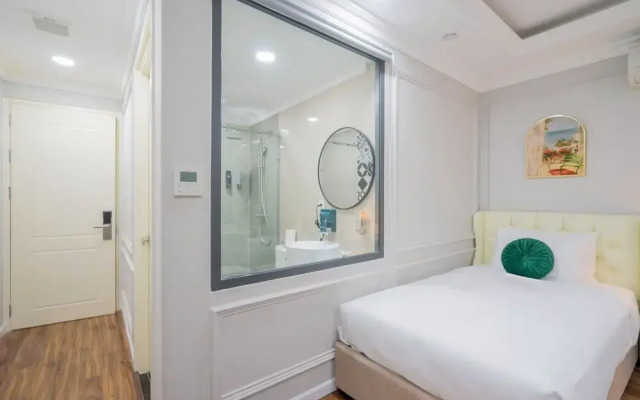 Sazi Hotel - Bui Thi Xuan