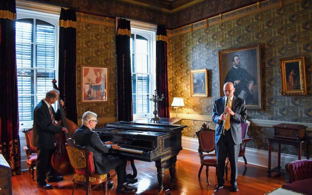 French Quarter Lanaux Mansion B & B