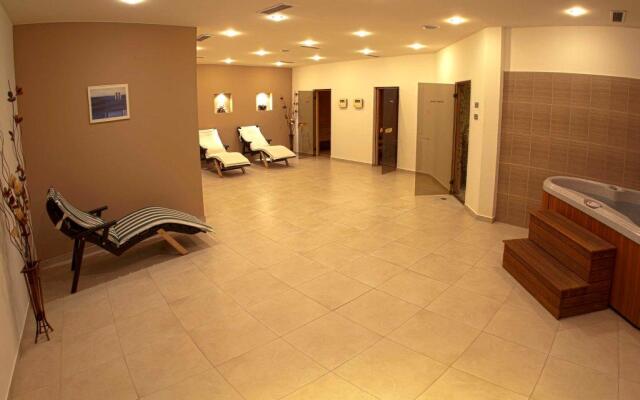 Villa Park Mountain Residence