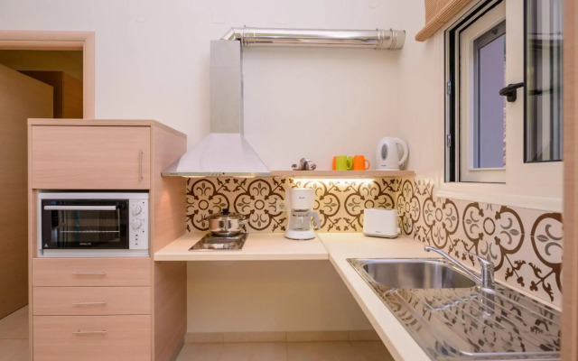 Aksos Suites