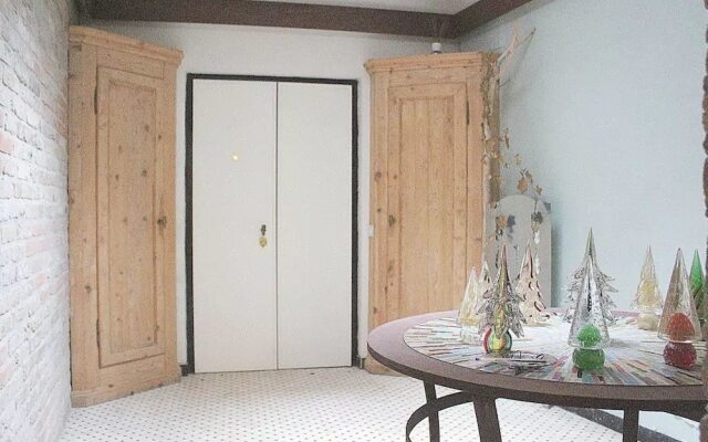 Venetian House With Terrace