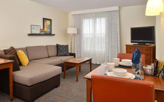 Residence Inn by Marriott Denver Airport at Gateway Park