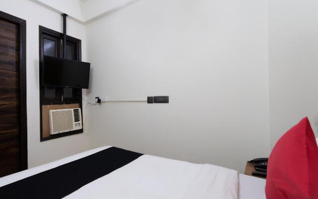 Capital O 75020 Noida Stay 62