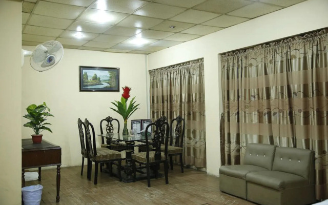 Mall View Hotel
