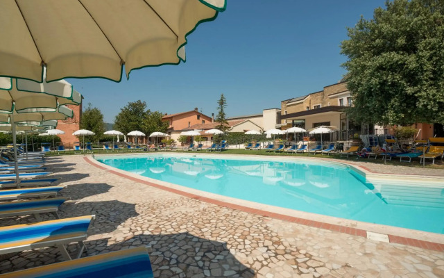 Terra Umbra Hotel