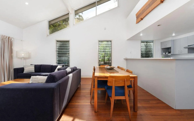 Boathouse 1 4pm Check Out Sundays