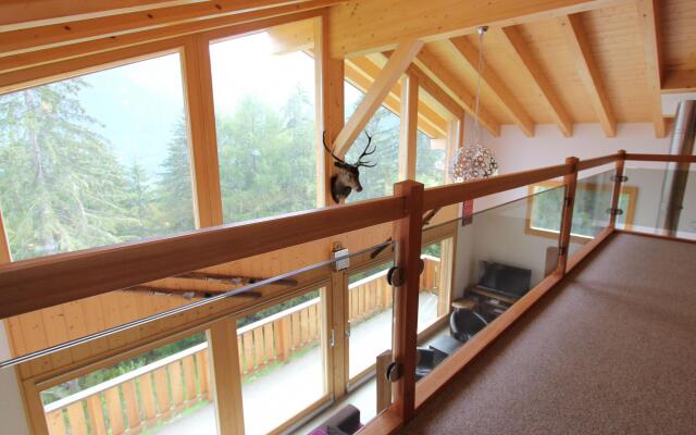 Chalet in La Tzoumaz With Sauna Views