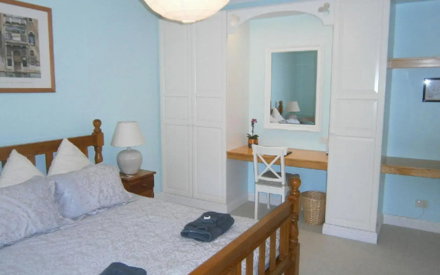 Darnell Bed & Breakfast