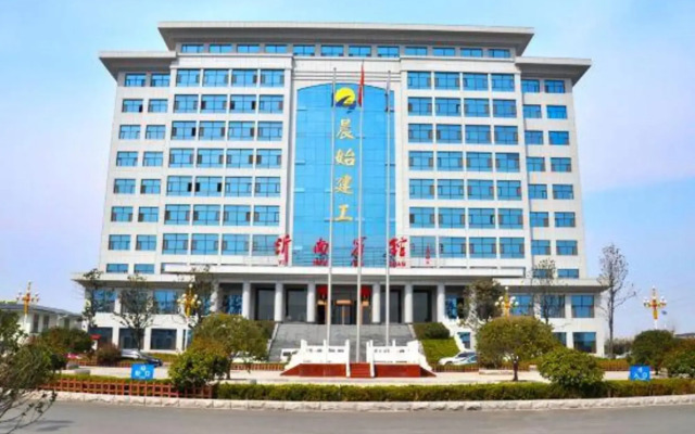 Yinan Hotel (Zhisheng Hot Spring Resort No.2 Building)