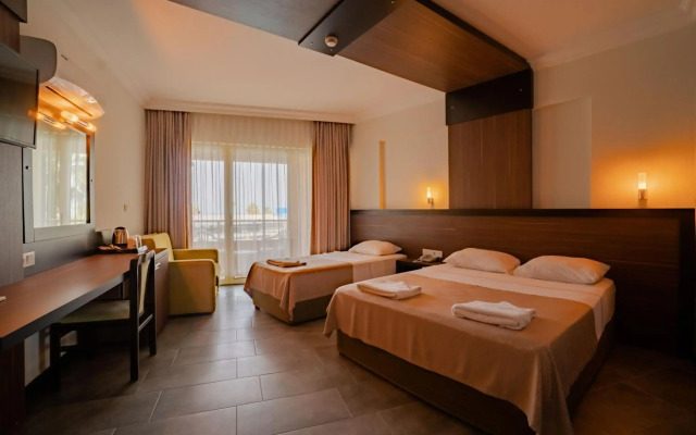 Kleopatra Dreams Beach Hotel