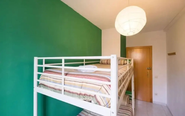 6 Pax Las Ramblas Santa Mónica (Barcelona)