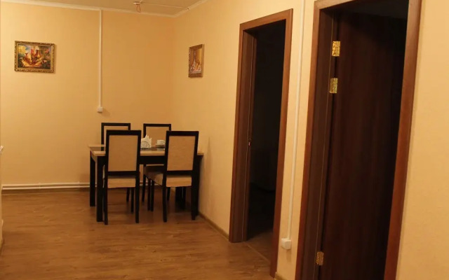 Flora Park Country Club