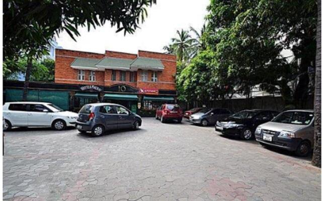 Hotel Samco