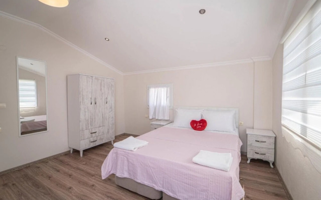 Nice Apartment With Fascinating View in Fethiye