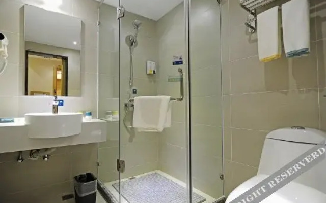 Urty convenient hotel